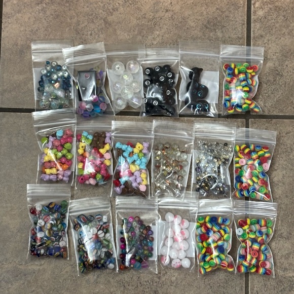Assorted Colorful Beads Collection - Picture 1 of 7
